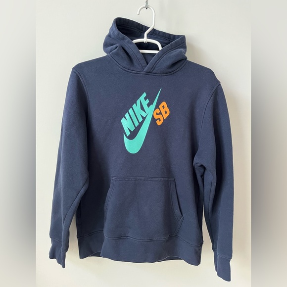 Youth Size XL Nike Lot of 3 (Hoodie, Long Sleeve and Short Sleeve) Tops - Picture 2 of 12